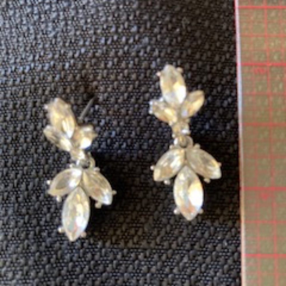 Simply Classic rhinestone drop earrings